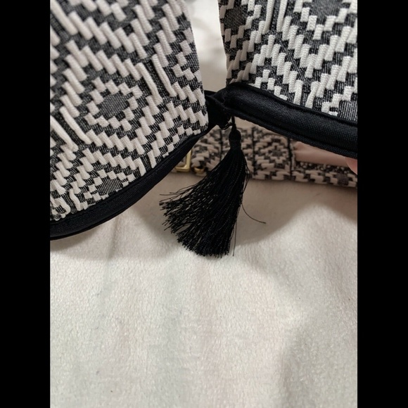 NEW $30‎ Shade & Shore Light Lift Geo Textured Bikini Top [ SZ 34D ] - Picture 6 of 10